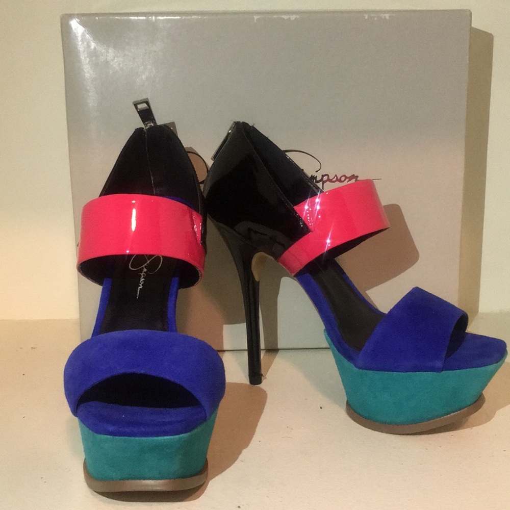 BRAND NEW Jessica Simpson heels
